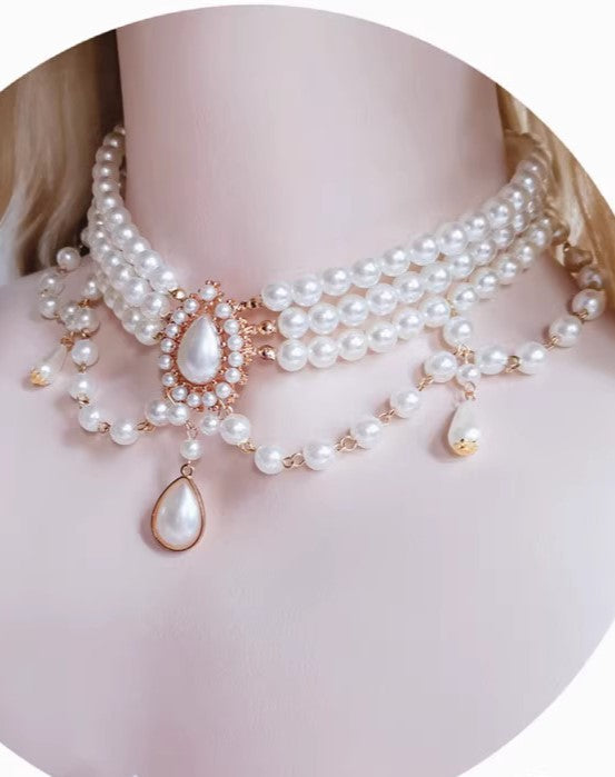 Vintage Pearl Necklace