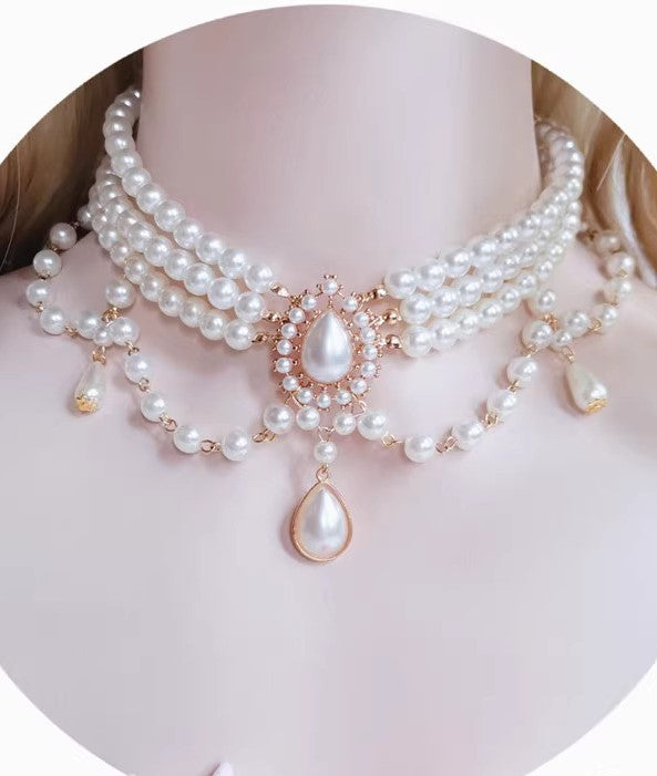 Vintage Pearl Necklace