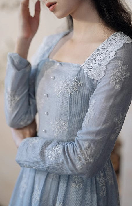 Retro French Lace Trim Embroidered Dress