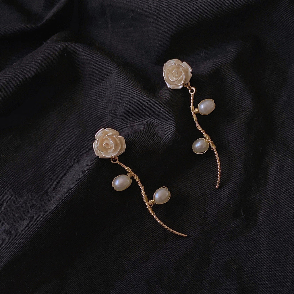Vintage Style Rose Ear Pins